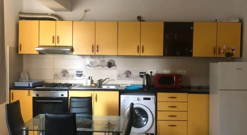 Prelungirea Ghencea Apartments - Image 1