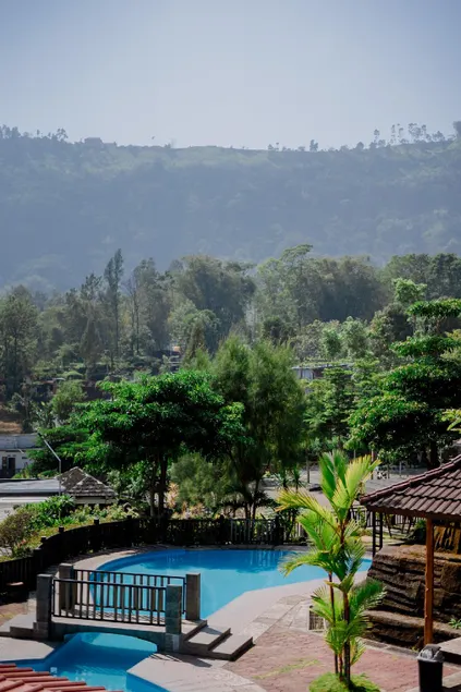 Lava Hill Resort - Image 1