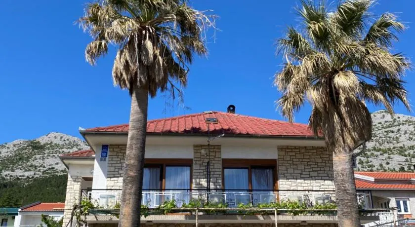 APARTMANI 4 PALME - Image 1
