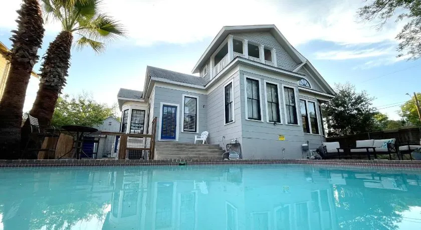 Sparkling pool home 6-BR Oasis Near Downtown - Image 1