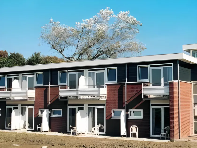 Seehotel Oostkapelle - Image 1