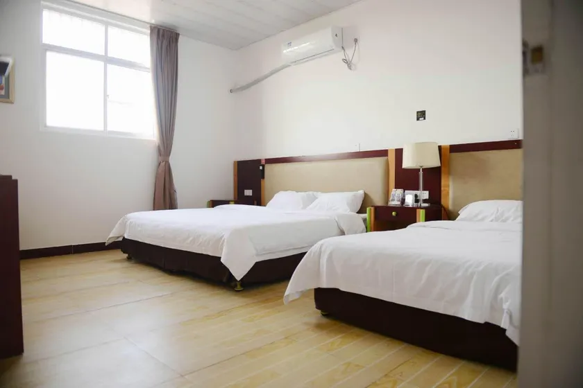 Ruiquan Apartment - Image 1