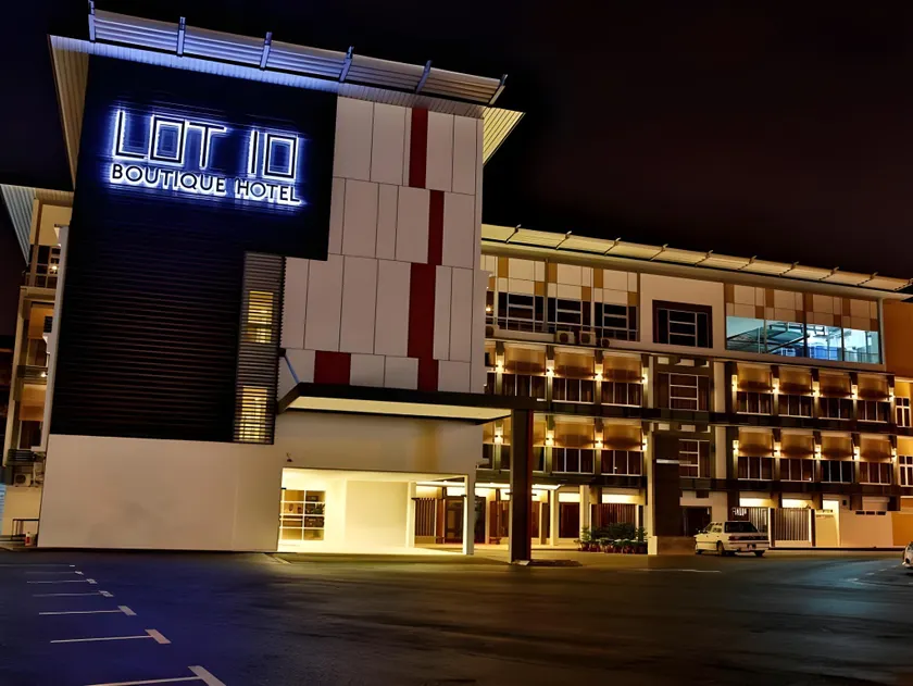 Lot 10 Boutique Hotel - Image 1