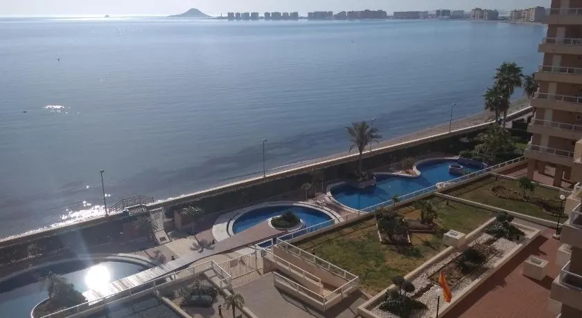 CORMORANT SUITE, sea terrace & pools - Image 1