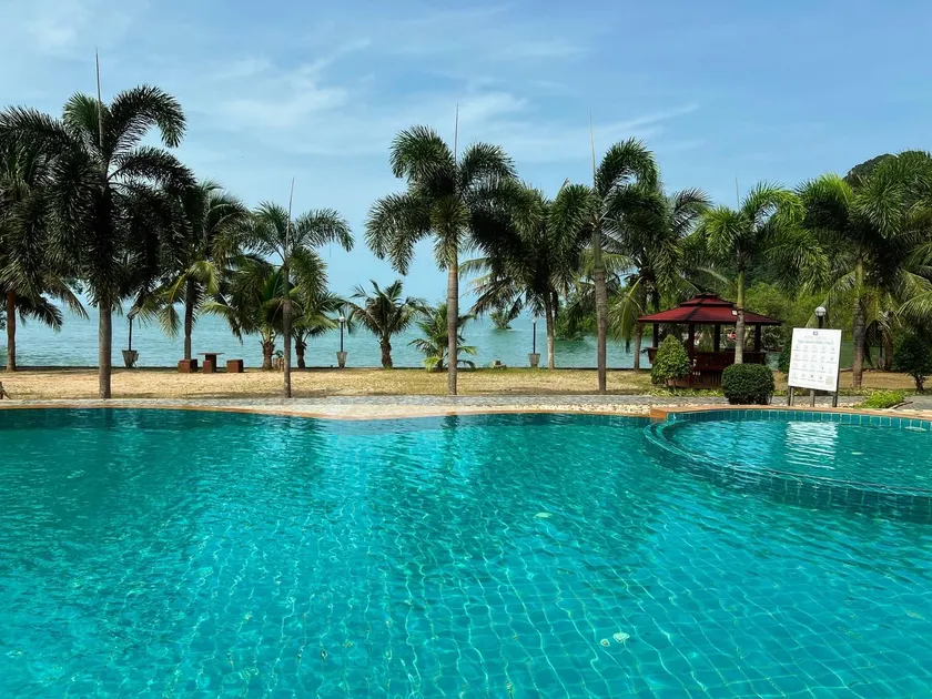 Diamond Beach Resort - Image 1