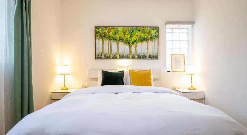 Yagen boutique apartments - Image 1