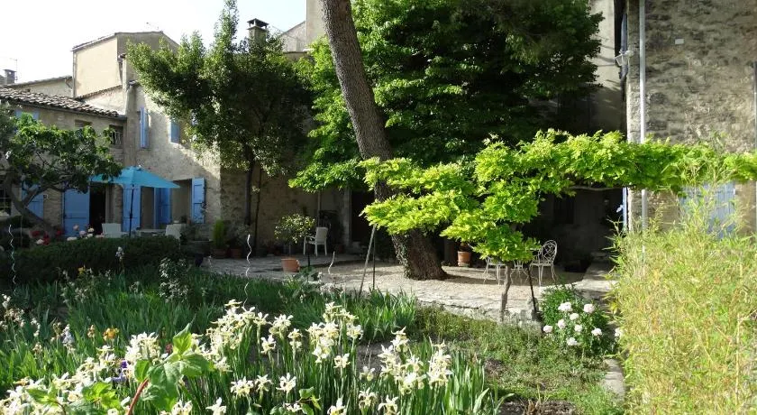 Le Clos du Tilleul - Image 1