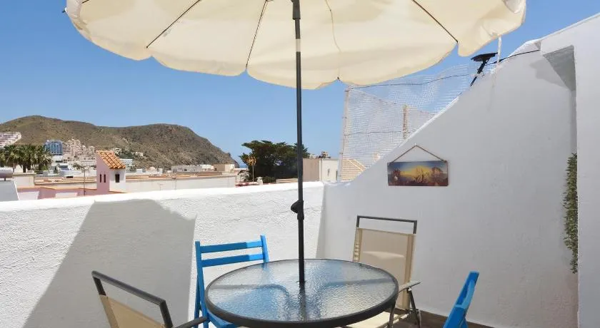 Ático con encanto en Cabo de Gata. A 100m de la playa. - Image 1