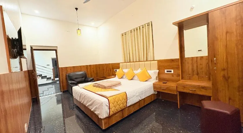 Yelagiris Honey Stay - Image 1