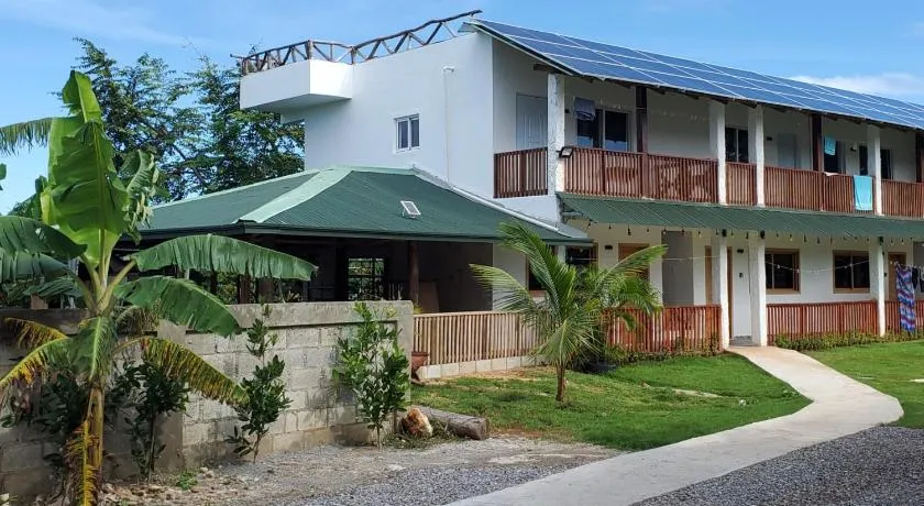 Dani's Guesthouse - Image 1