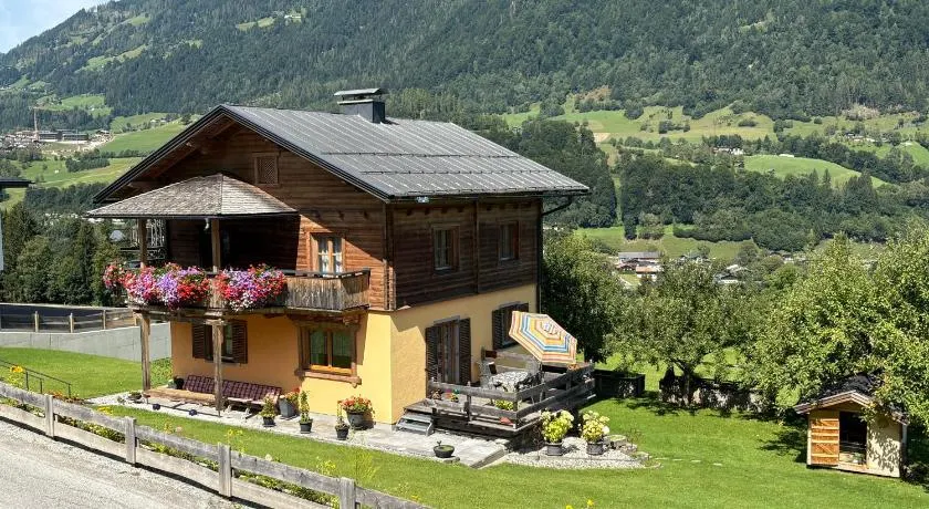 Miller Appartements - Image 1