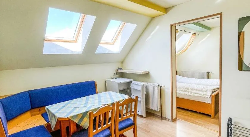 Vural Rooms - Image 1