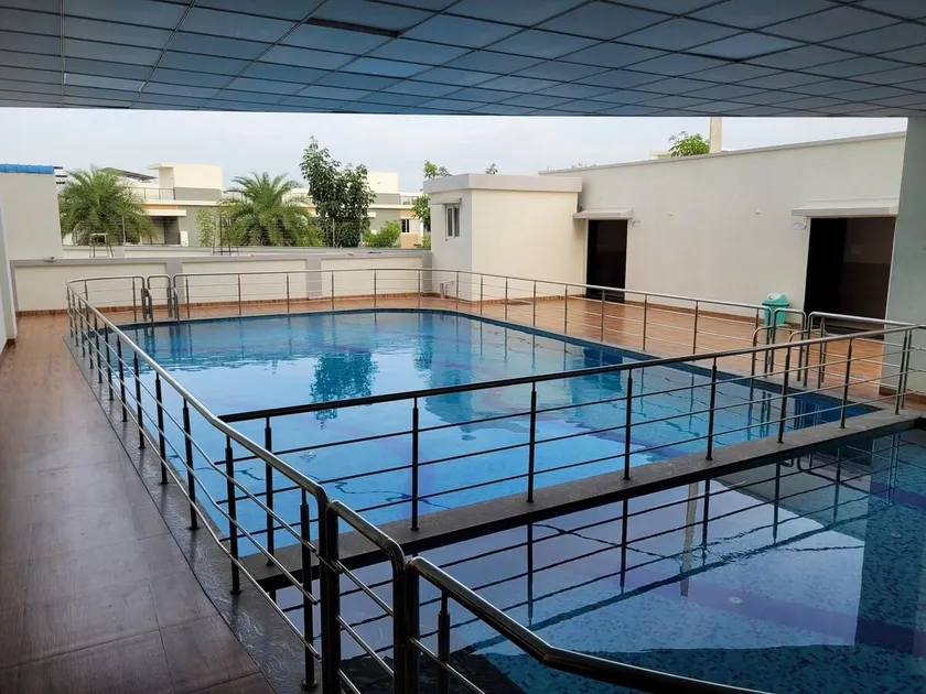 Near to Hyderabad Airport, just 10 minutes away - Image 1