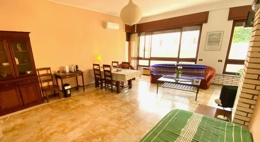 Villa Cuten - Image 1