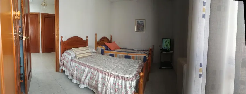 Habitación Privada  Doble Toledo Polígono - Image 1