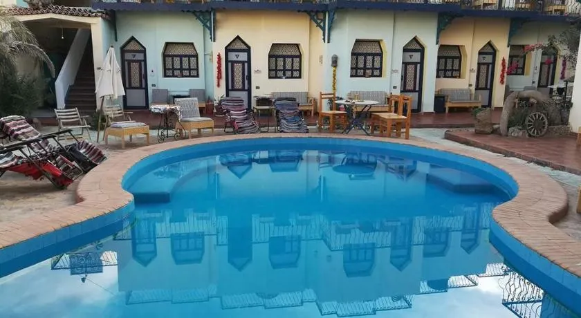 Monica Hotel - Image 1