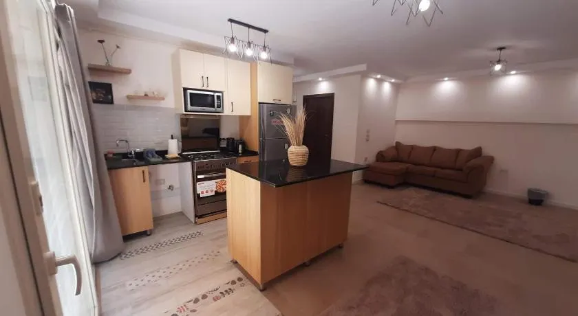 New Cairo Zoé - Image 1