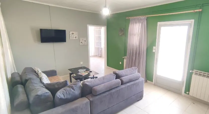 Regina house - Image 1