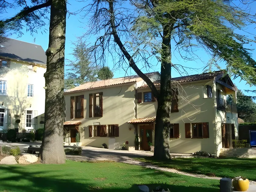 Gites du Caylar - Chambres et Appartments - Image 1