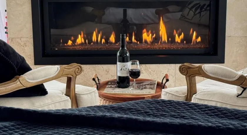 Luxury Truffle Farm Stay Near Melbourne with Stunning Views Scotch Hill - Image 1