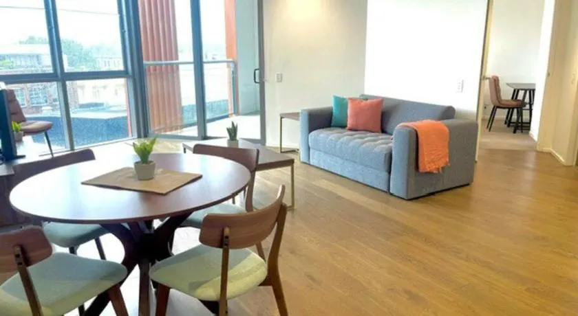 Sydney City Side Beauty @ Chippendale 1 Bedroom Aircon - Image 1