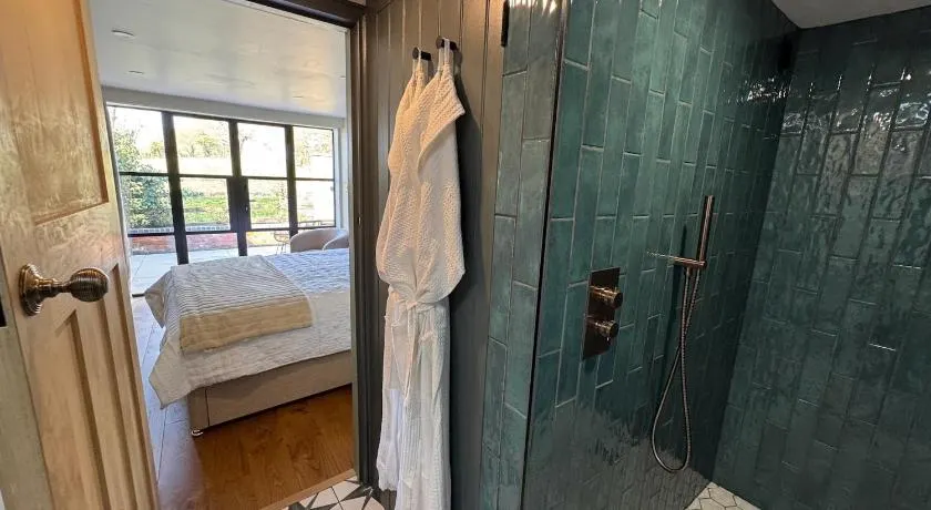 Room in the Nest - Image 1