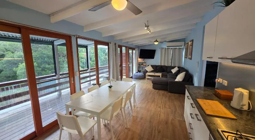 North Stradbroke Island Holiday Rental Dunwich - Image 1