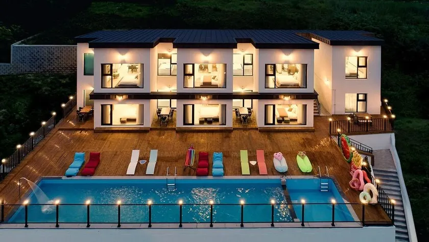 Gapyeong Casares - Image 1