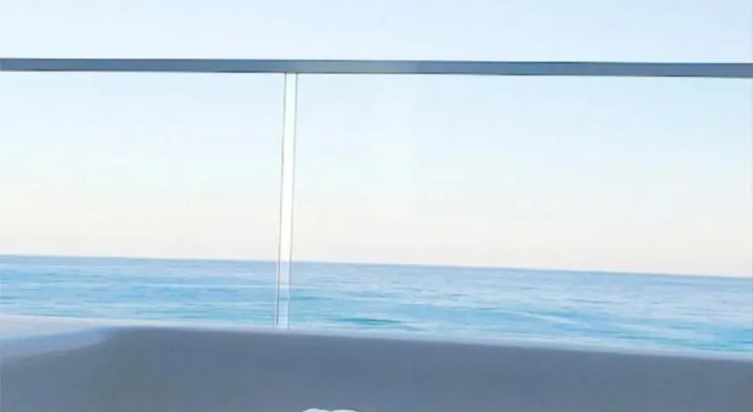 Pnoé Sea View Suites - Image 1