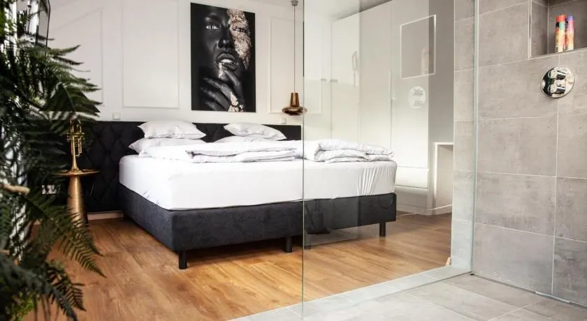 IchZeit Aparthotel - Image 1
