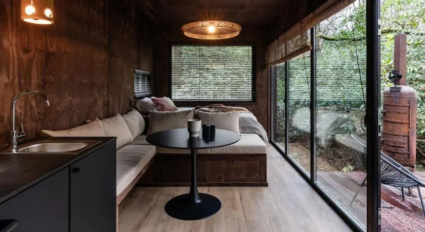Cabins in the woods with wellness - Image 1