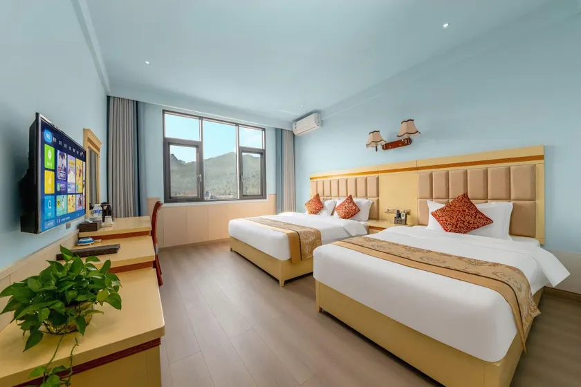 Jingxin Hotel (Huangguoshu Waterfall Scenic Area First Visitor Center Branch) - Image 1