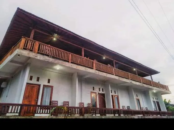 Teras Sawah Guest House Syariah - Image 1