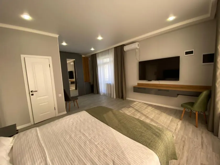 Dosman Hotel Bishkek - Image 1