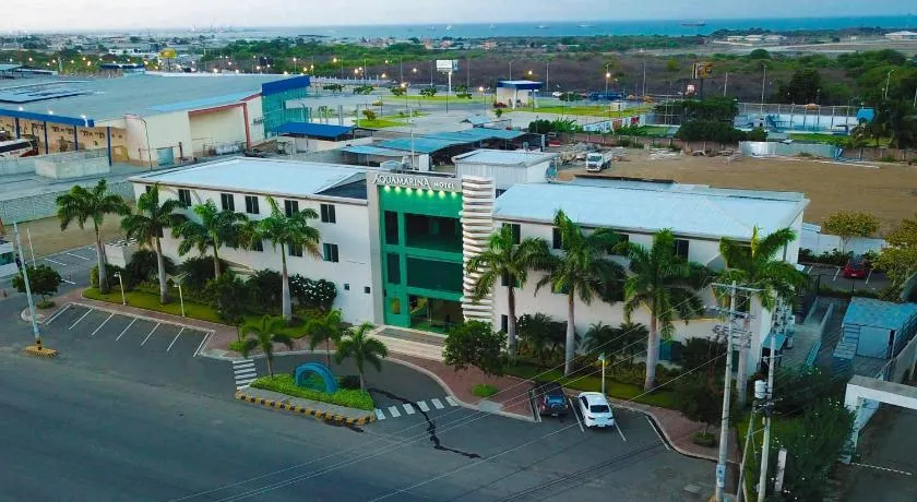Aquamarina Hotel - Image 1