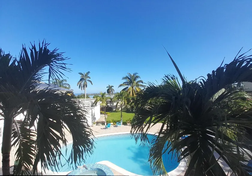 Turquoise Sea Villa - Image 1