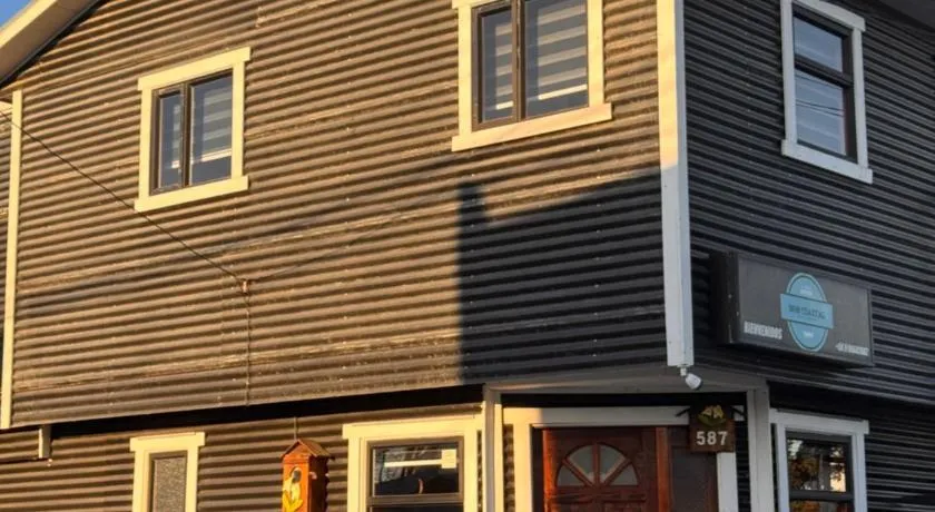 Hostal B&B Coastal Natales - Image 1