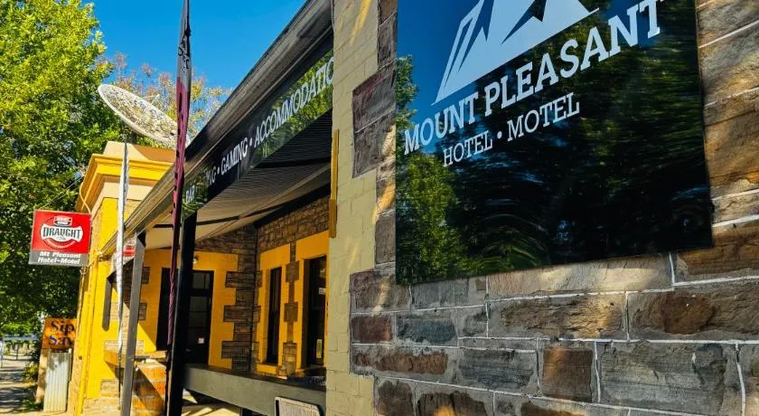 Mount Pleasant Hotel - Image 1