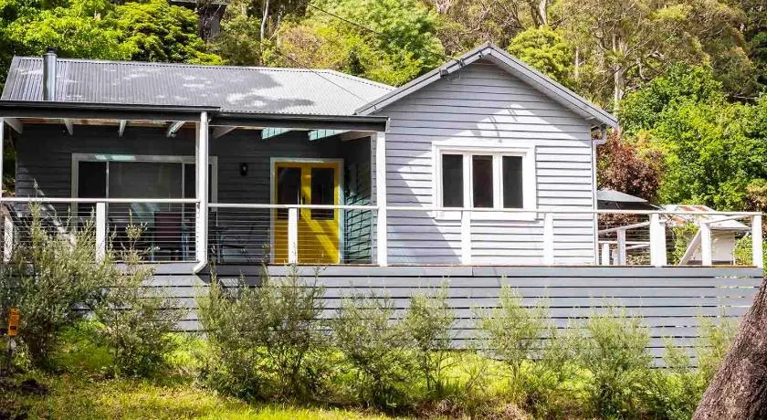 Warburton Digs - Image 1