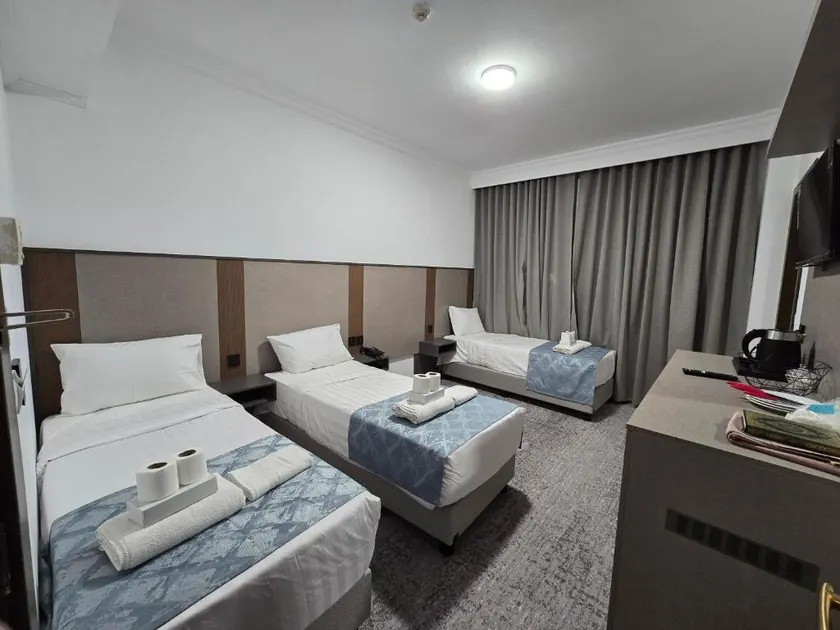 Diyar Al Salam Silver Hotel - Image 1