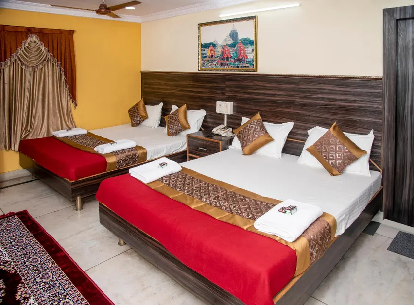 Vrindavan Comfort Inn - Image 1