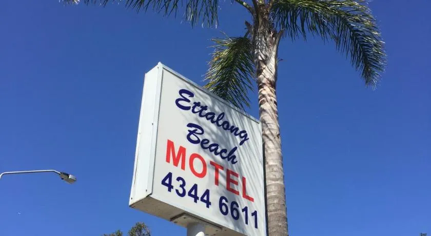 Ettalong Beach motel - Image 1