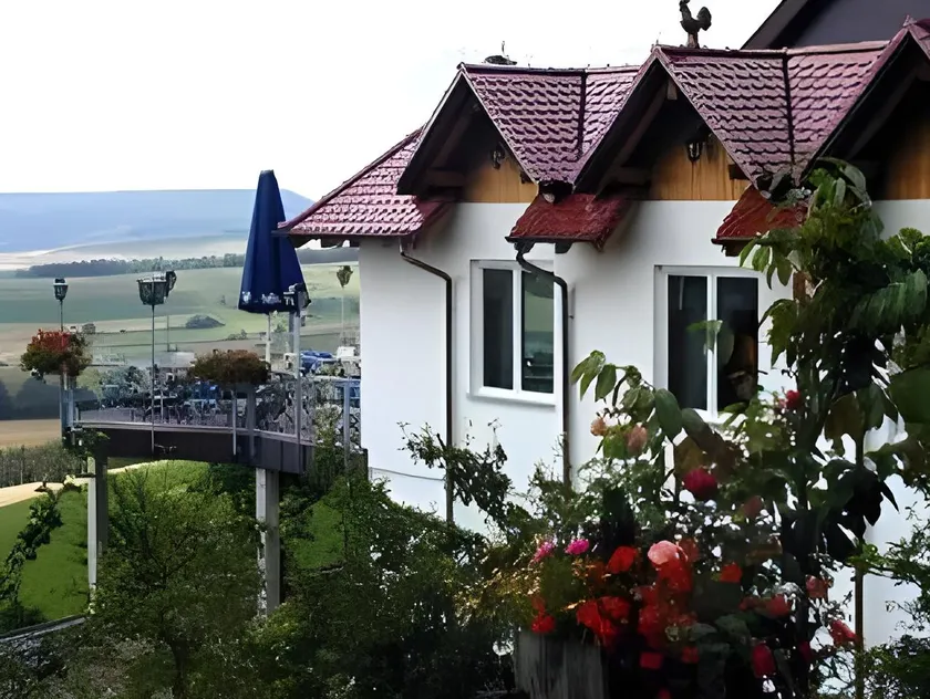 Landhaus Waldfrieden - Image 1