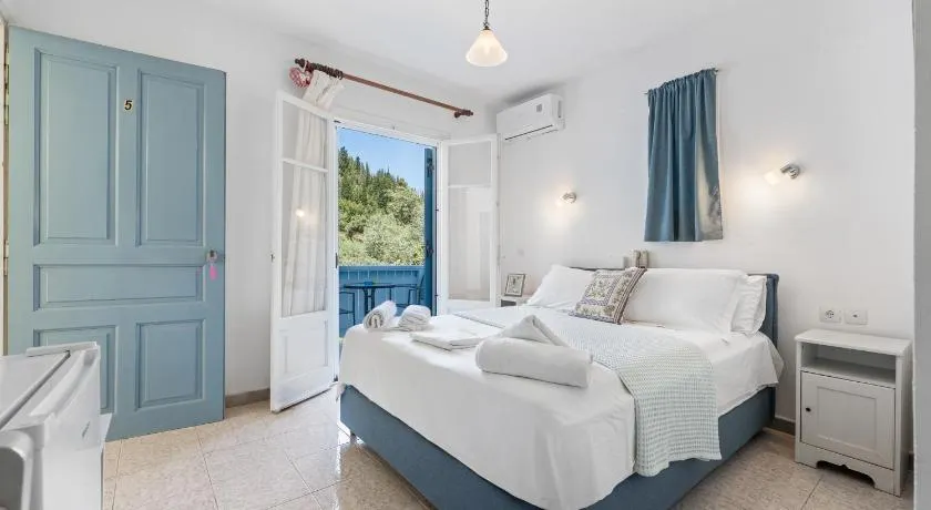 Hotel Selini - Image 1