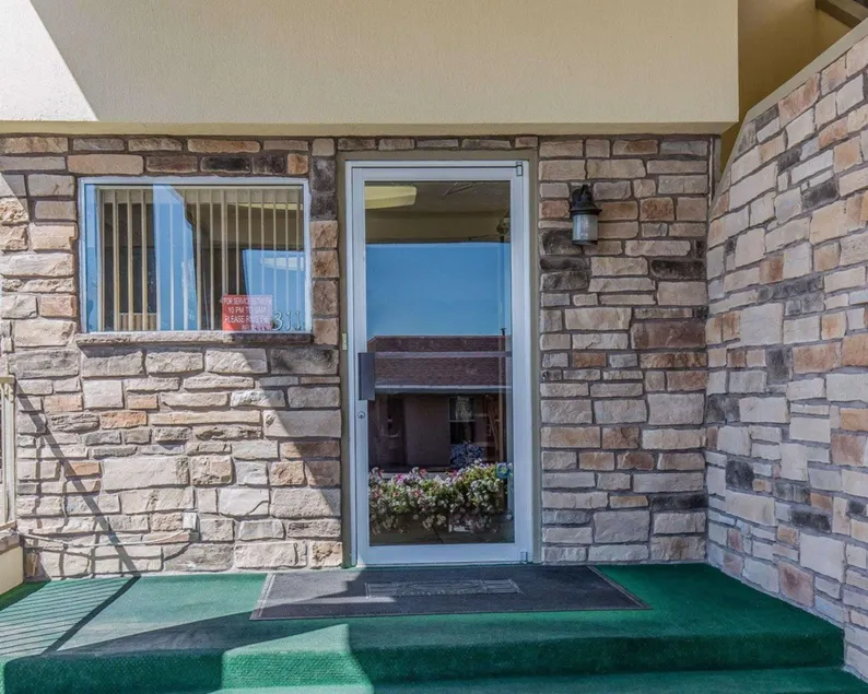 Inn & Suites Las Cruces - University Area - Image 1