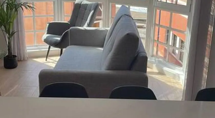 Itan home - Image 1