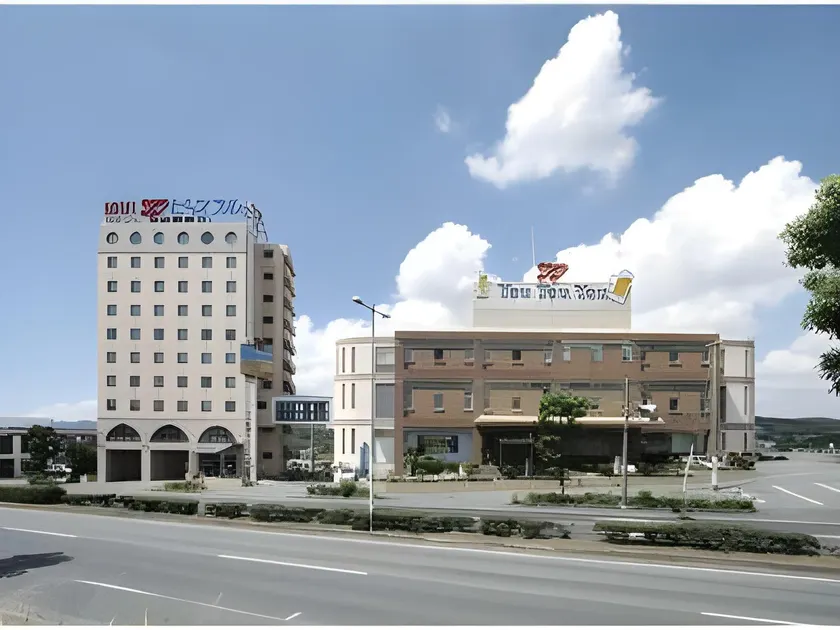 Hotel Peaceful - Image 1