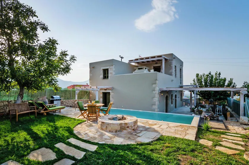 Cozy Kastellos Holiday Home with Pool - Image 1