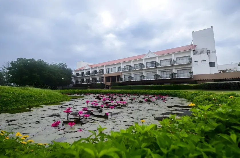 Club Mahindra Kensville - Image 1