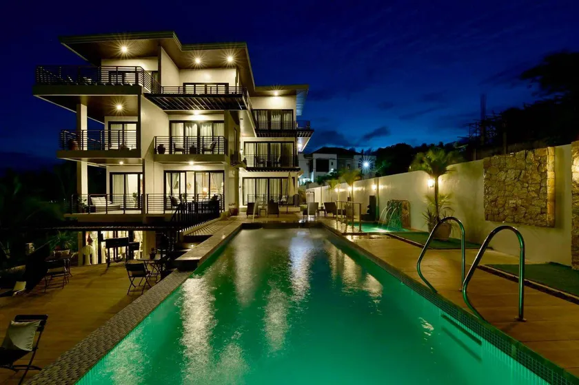 Ogma Suites Legazpi - Image 1